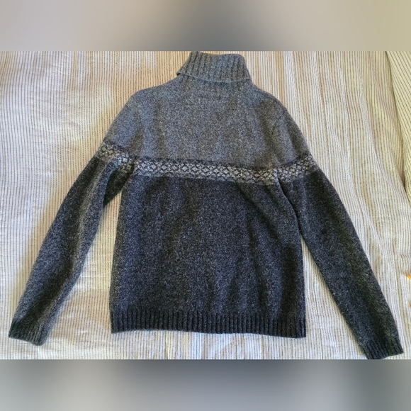 Eddie Bauer Sweater Mens M Gray Nordic Fair Isle Lambswool Rolled Turtleneck - Picture 2 of 6